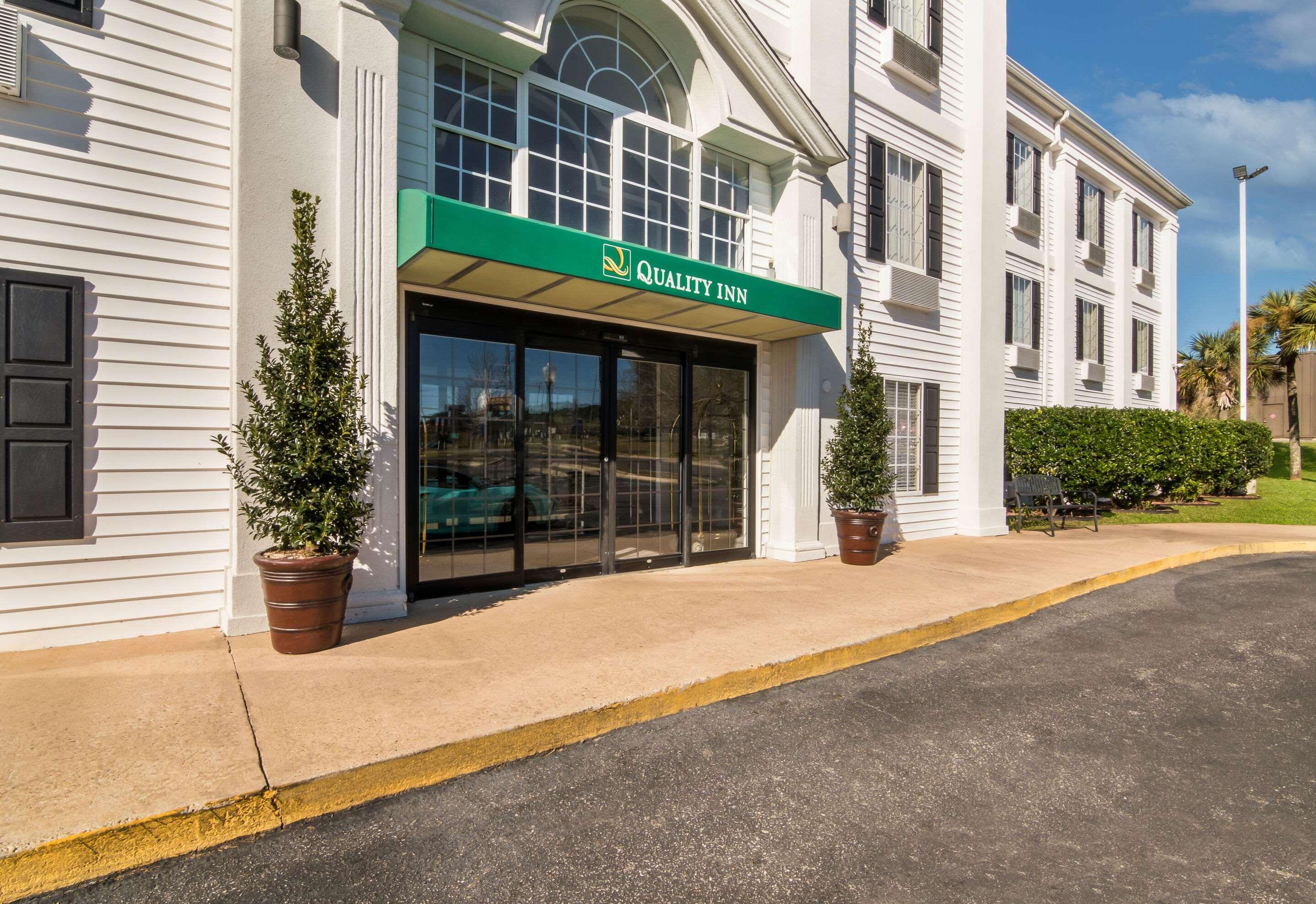 Best Western Of Crestview Exterior photo